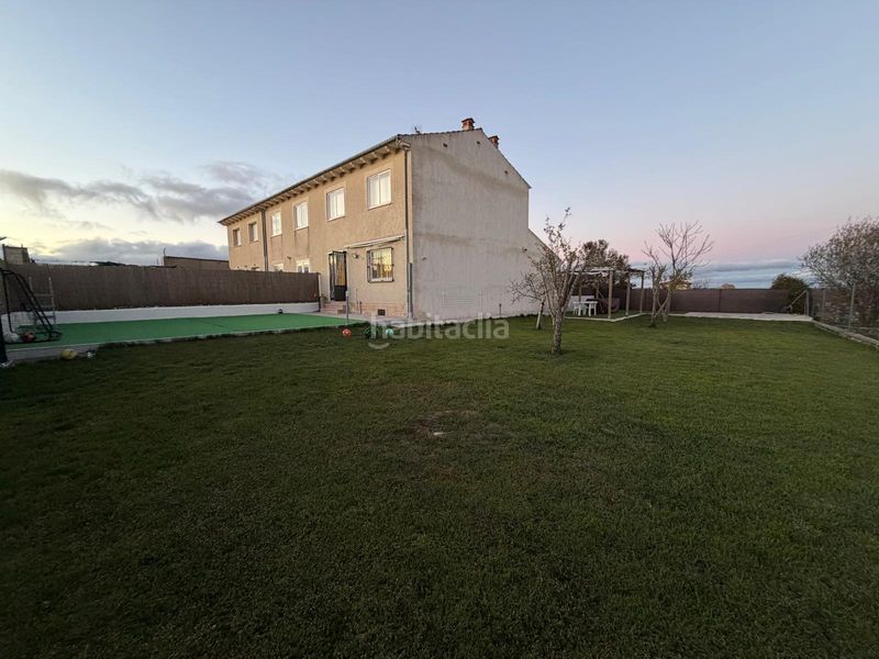 Foto fac6f4f5-8759-4356-a31d-d7190a4e4ec5. Casa aparellada amb calefacció aparcament a Urueñas