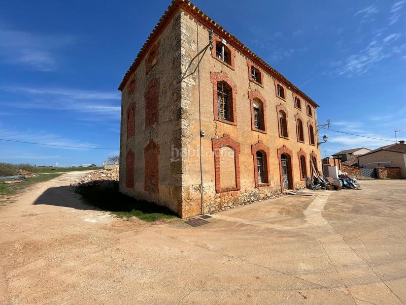 Foto 298ca8ea-d497-4492-80ab-271c6e7543a5. Masia a Rioseco de Soria