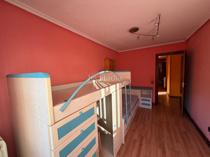 Foto c7885968-d566-4e8c-9dea-bb17e22fd778. Pis amb calefacció aparcament a Venta de Baños