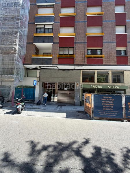Foto 41b07bff-5735-4334-bc27-e909bfe406a9. Aparcament de moto a Centro Valladolid