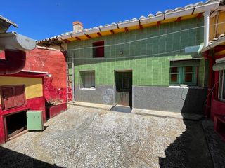 Mas  Calle santa rosa. Panaderos valladolid, casa para entrar a vivir totalmente amuebl
