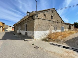Masia  Calle caridad. Panaderos valladolid inmobiliaria, casa de pueblo con patio, paj