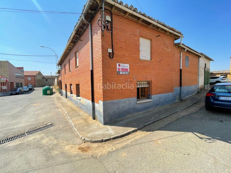 Foto 695d5ca3-61a7-4a8d-8e84-4139df782555. Masia amb xemeneia calefacció aparcament a Joarilla de las Matas
