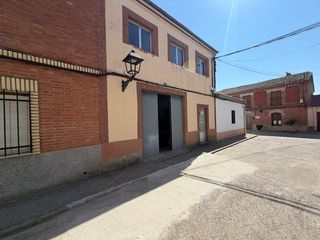 Country house  Calle azahar. Panaderos valladolid inmobiliaria, casa de pueblo en venta de do
