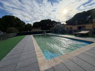 Casale in N/a. Panaderos valladolid inmobiliaria, finca rustica de 11.600m2 jun