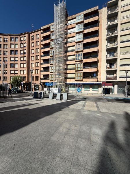 Foto a6104d72-5cc2-48c0-b9ab-8e01a993300f. Pis amb calefacció aparcament a Centro Valladolid