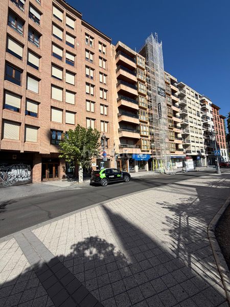 Foto f92620e2-c34b-4cde-aec4-ef98f260a524. Pis amb calefacció aparcament a Centro Valladolid