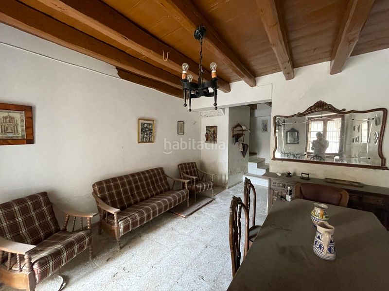 Foto f52082fa-58f5-48ae-9290-64b2ad41a1c9. Casa a Tiedra