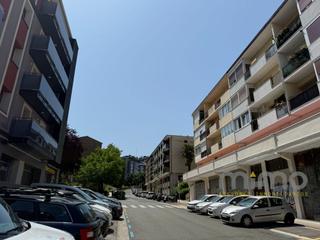 Location Local commercial à Erregezaintza kalea 57. Buscando un local para tu negocio?