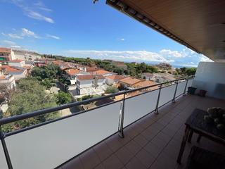 Pis  Carrer d'elisenda de montcada 57. Piso en venta en premia de mar de 3 habitaciones y 101 m²