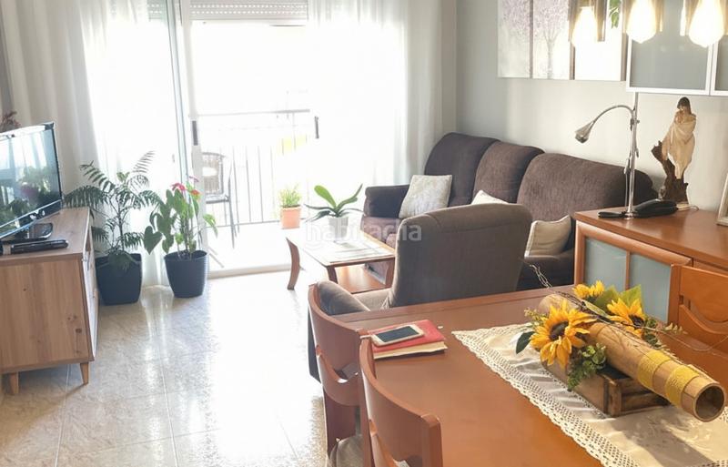 Foto 698daf20-d274-4f68-8eab-1edae90955fc. Pis amb aparcament a Barri de Mar Vilanova i la Geltrú