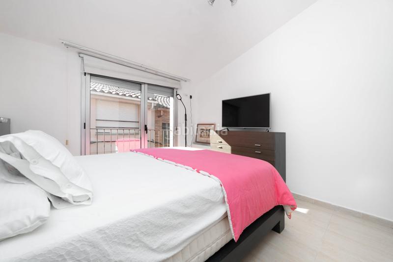 Foto 21e663bb-2434-4b4d-85b6-8db33192ce53. Dúplex a carrer de sant feliu de codines 85b a Torre Baró Barcelona