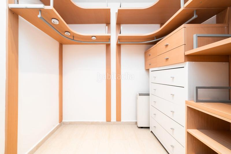 Foto 3401272f-91e8-4649-913d-6667b7537c0e. Dúplex a carrer de sant feliu de codines 85b a Torre Baró Barcelona