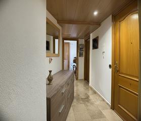 Appartement à Avinguda de la primavera 17. Gran piso familiar en mataró