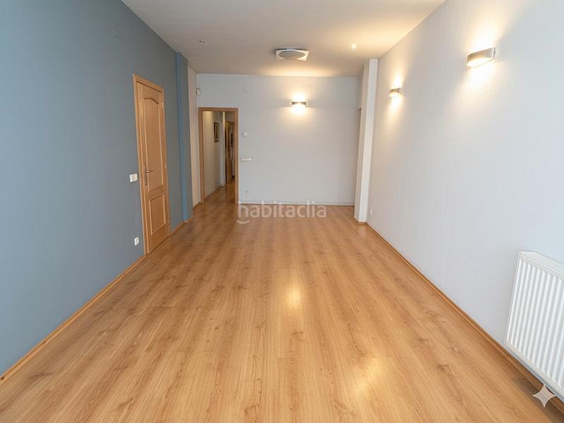 Foto 7c9feb14-c5e2-4735-bade-d13e60a8b17c. Piso en Vila de Gràcia Barcelona