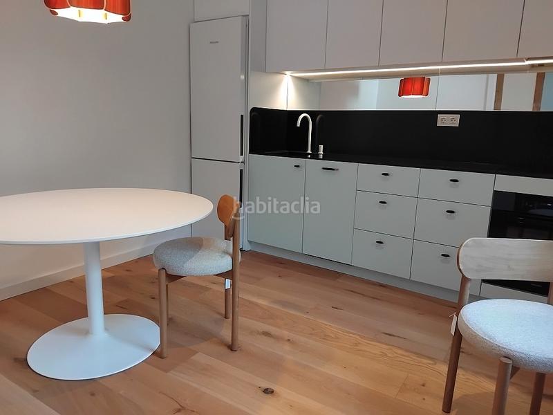 Foto 4cda04c6-bd40-40af-8a38-f8f9c6eb4d5f. Pis amb calefacció a Vila de Gràcia Barcelona