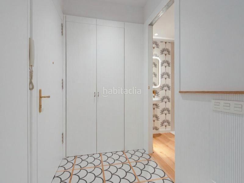 Foto 51424704-3ff3-4679-add4-83ed572bf0e9. Pis amb calefacció a Vila de Gràcia Barcelona