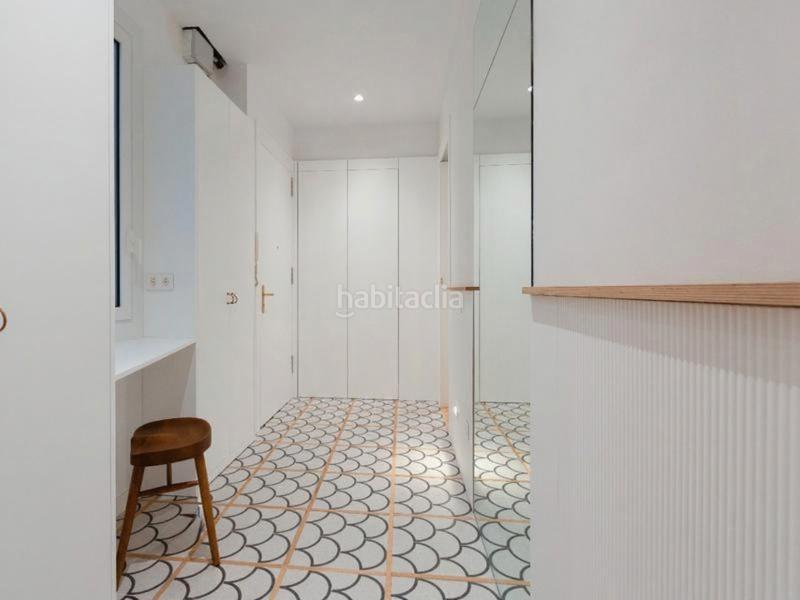 Foto c6b9ec60-8ffe-48c9-9a18-0d929407b3ee. Pis amb calefacció a Vila de Gràcia Barcelona