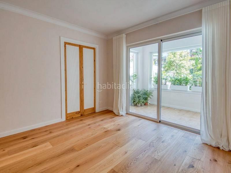 Foto e0659513-7706-4a60-a929-0e143dc156f9. Pis amb calefacció a Vila de Gràcia Barcelona