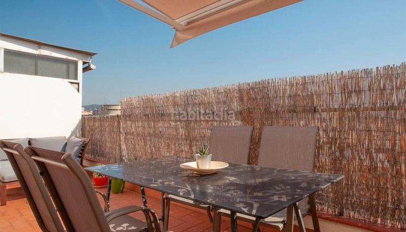 Foto f8aeb239-7c0c-4c45-a346-b9d46e3dbd0d. Dachwohnung mit heizung in La Nova Esquerra de l´Eixample Barcelona