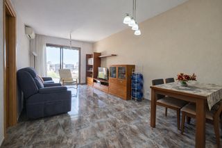 Etagenwohnung in Gran via de les corts catalanes 1100