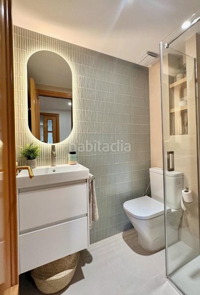 Foto 6cf885e8-de6d-4688-96dd-57f36e565434. Edifici a Dreta de l´Eixample Barcelona