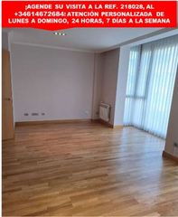 Pis en Calle de felipe de paz 12. Piso en venta en la maternitat i sant ramon, barcelona