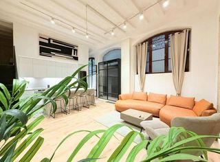 D�plex en Carrer dels c�dols 15. D�plex en venta en el gotic barcelona