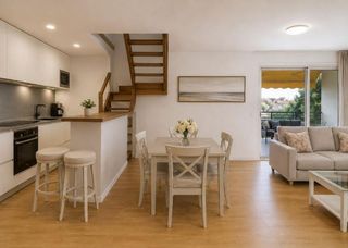 Dúplex  Carrer joan maragall. Luminoso y amplio dúplex en venta en sant feliu de llobrega