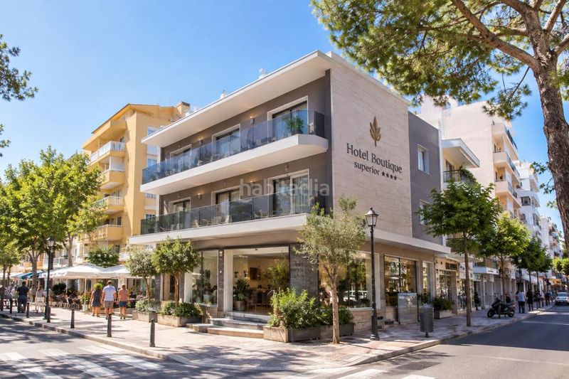 Foto b0cc2732-237e-44ac-a74b-1a440cd3e377. Edifici a passeig marítim 100 a Centre-Platja Platja d´Aro