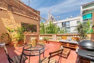 Attique en Carrer de siclia 209. tico en venta en sagrada familia barcelona