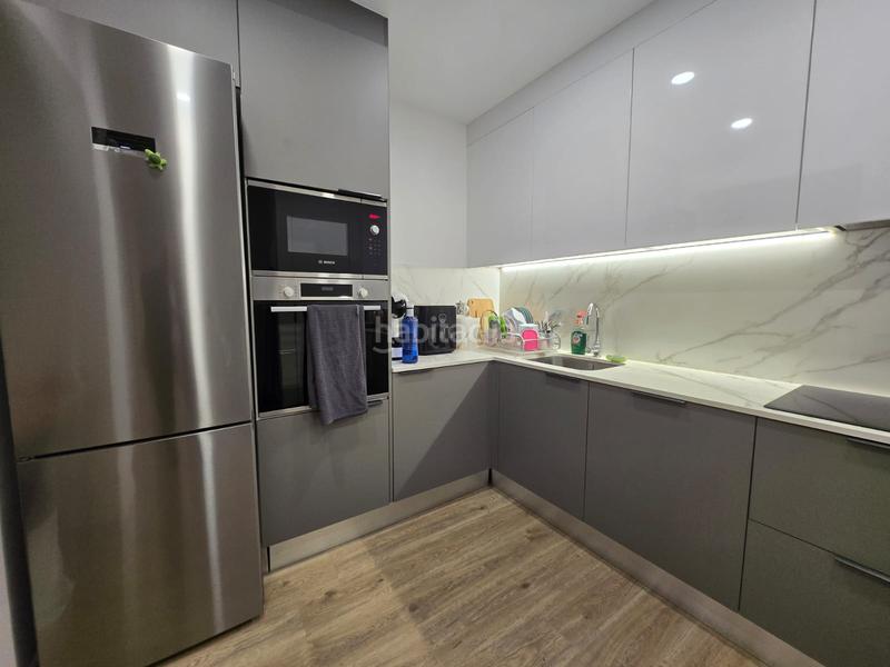 Foto e770c8e8-fd12-418e-a589-a6f9be641004. Piso  en venta en av. paralel, . en Sant Antoni Barcelona
