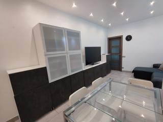 Pis en Carrer de lepant 323. Piso en venta en la zona sagrada famlia  barcelona.