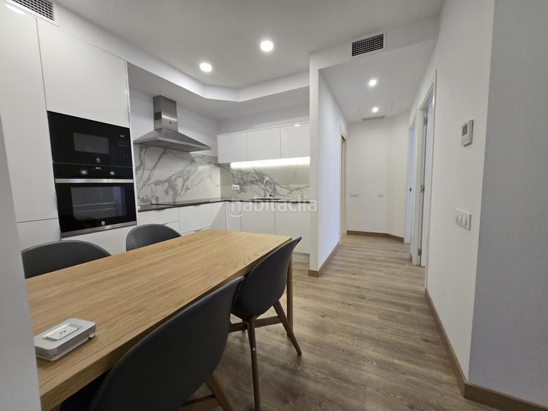 Foto 4ed9a710-ec18-4631-8a03-55500f46a925. Piso en avinguda del paral·lel 25 piso en venta en pleno centro en Barcelona