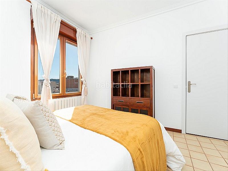 Foto 5f02ace9-2ab7-425c-9b81-184977b260f8. Lloguer àtic amb calefacció a L´Antiga Esquerra de l´Eixample Barcelona