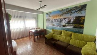Piso en Carrer del vallespir 18. Piso en venta en sants barcelona