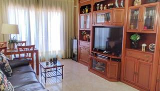 Appartement à Carrer de tortosa 20. Piso en venta en la marina del prat vermell barcelona