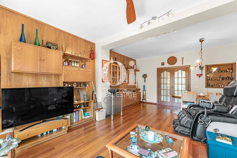 Foto e723a3d6-b603-453c-9c0a-d3104e4e0eec. Appartamento con riscaldamento parcheggio in La Nova Esquerra de l´Eixample Barcelona