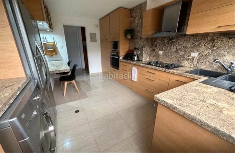 Foto 00d3d84c-9184-4e0e-ba5f-1db1adec401a. Piso amplio y luminoso piso en l'antiga esquerra de l'eixample, en Barcelona