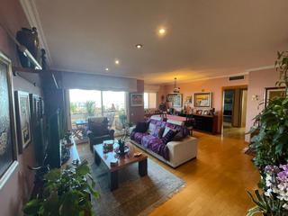 Àtic a Carrer mas lluí 38. Dúplex en venta en mas lui, la zona en sant feliu de llobregat