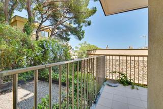 Etagenwohnung en Passeig de sant pol 14. Venta de piso luminoso con balcn en s'agar, a un paso del mar