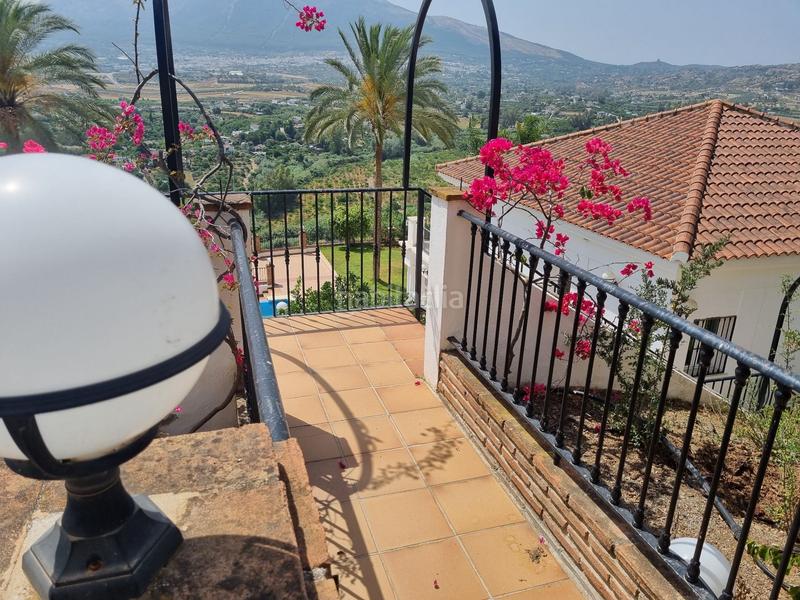 Foto 6d623aff-d4ee-44a2-ab29-f92f3a409bcf. House with pool in Centro Alhaurín el Grande