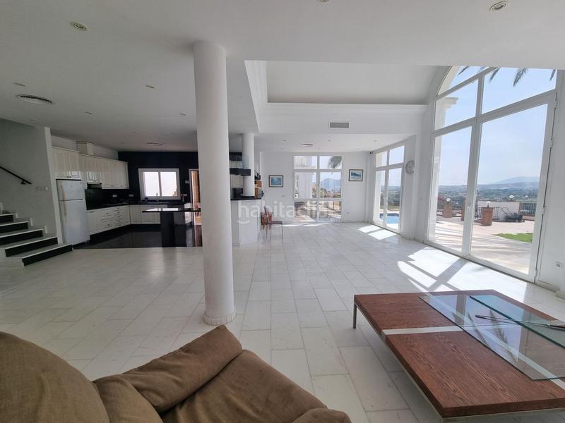 Foto d5031bb9-60ad-4b27-aa39-4a6dc29c5981. House with pool in Centro Alhaurín el Grande