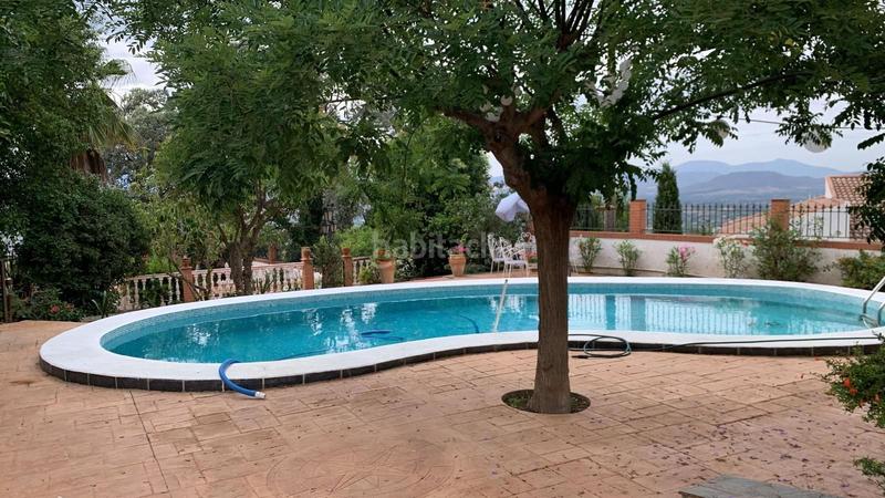 Foto 0c6b0da3-3a9f-4288-998a-1020df4f9840. Casa amb calefacció a Centro Alhaurín el Grande