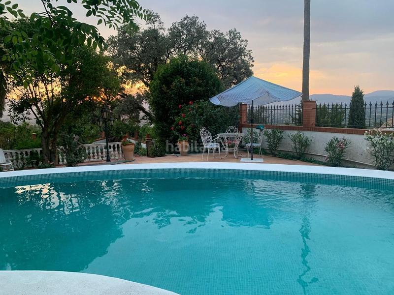 Foto 1e2b8550-0b52-4aa2-80ad-1344153a496e. Casa amb calefacció a Centro Alhaurín el Grande