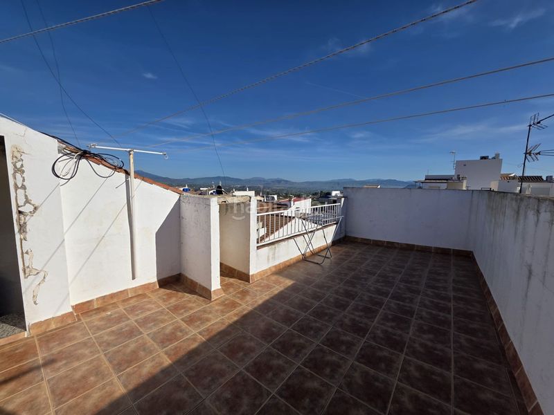 Foto d8c5a0a4-0d99-4eb0-8ee0-e9069edba3cc. Casa adossada amb calefacció a Centro Alhaurín el Grande