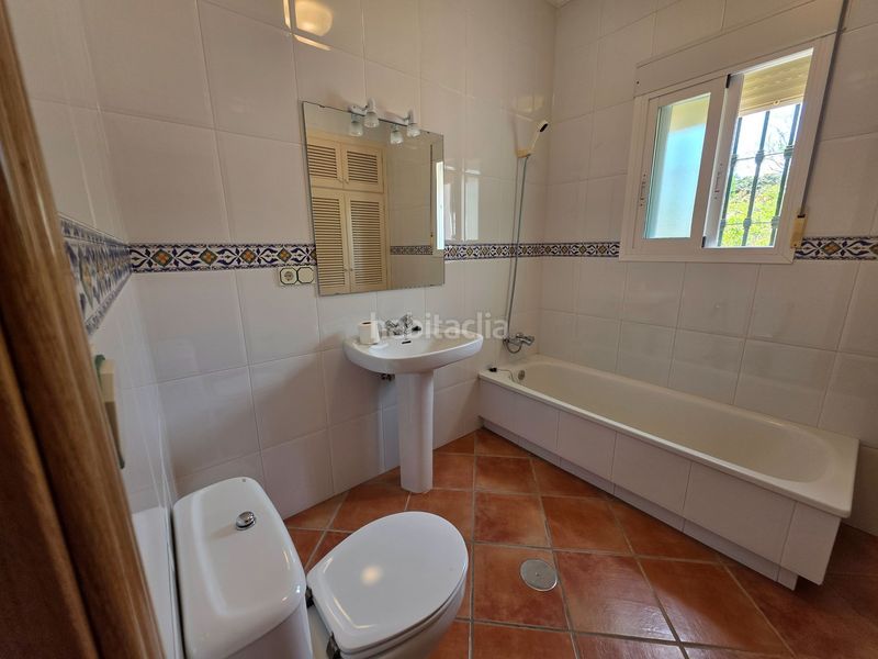 Foto 14381dc6-b0fd-475d-84e9-e505cbb65f4a. Casa amb calefacció piscina a Centro Alhaurín el Grande