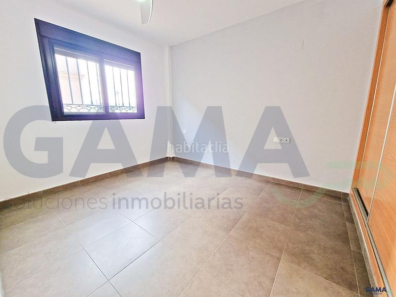 Foto 33d105d6-8322-43dc-a454-ad8d34c0e826. Casa a schiera in Bulevar del Xúquer Cullera