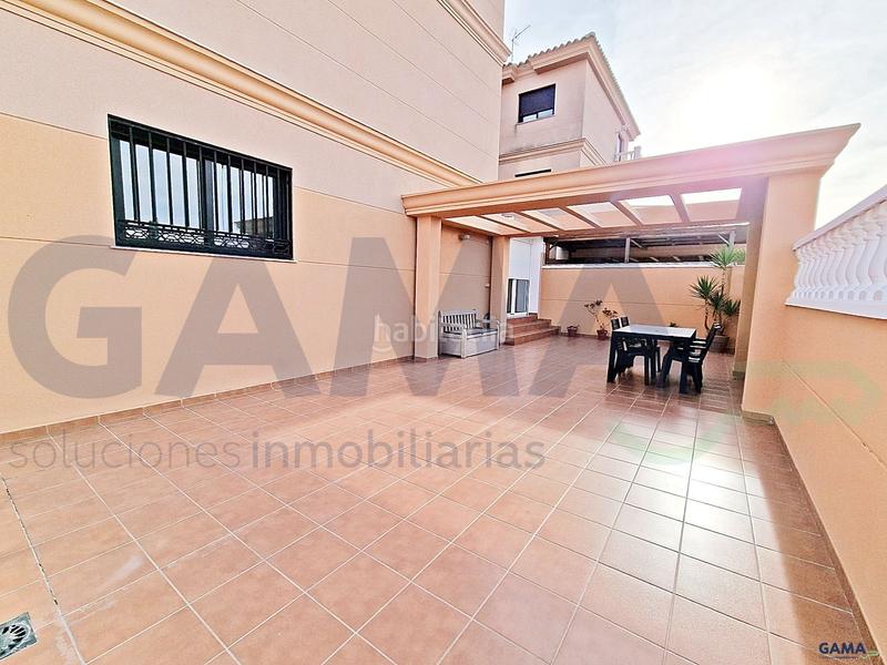 Foto 69454bfe-bec3-48fb-abfd-2e15d0353483. Casa a schiera in Bulevar del Xúquer Cullera