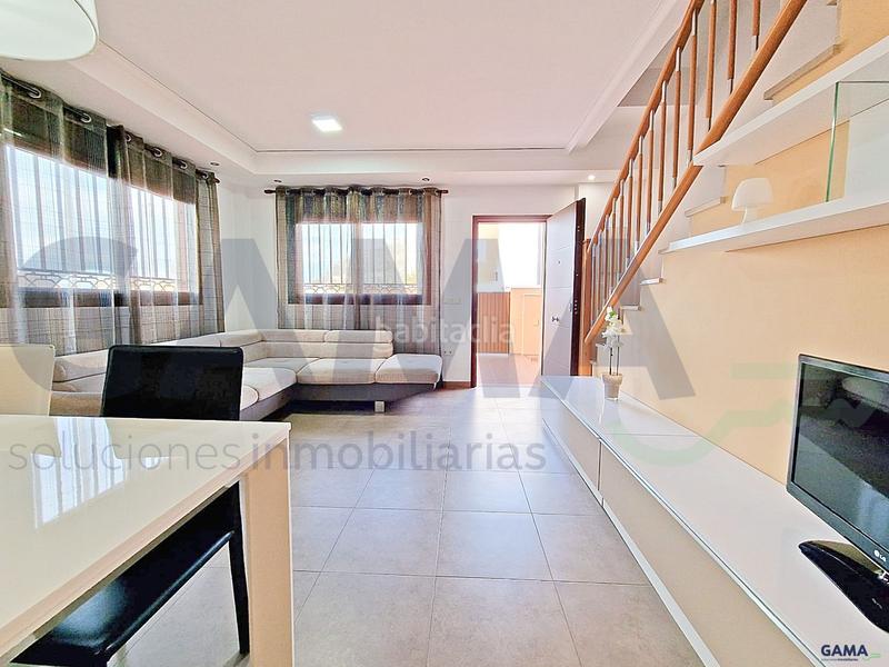 Foto 6ac2c1cc-4ffd-4963-8c81-eb4a0332cd0d. Casa a schiera in Bulevar del Xúquer Cullera